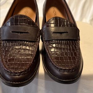 Vionic Men's‎ Rich Brown Croc-Pattern Loafers 9.5